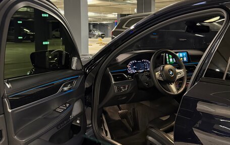 BMW 7 серия, 2019 год, 4 990 000 рублей, 12 фотография