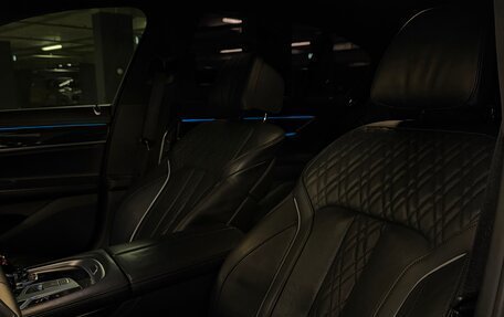 BMW 7 серия, 2019 год, 4 990 000 рублей, 15 фотография