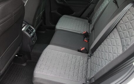 Volkswagen Tiguan II, 2021 год, 3 500 000 рублей, 12 фотография