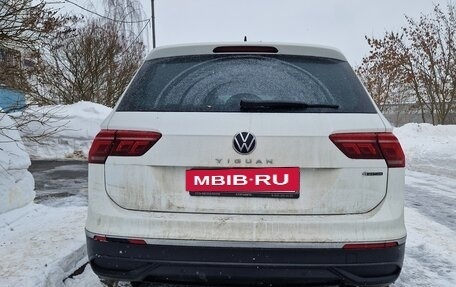 Volkswagen Tiguan II, 2021 год, 3 500 000 рублей, 5 фотография