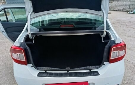 Renault Logan II, 2016 год, 720 000 рублей, 11 фотография