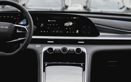 CheryExeed TXL, 2025 год, 4 290 000 рублей, 24 фотография