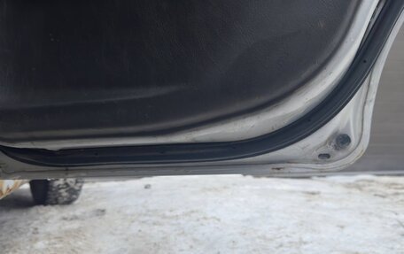 Mitsubishi Mirage VI рестайлинг, 2000 год, 280 000 рублей, 14 фотография