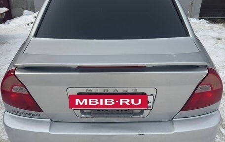 Mitsubishi Mirage VI рестайлинг, 2000 год, 280 000 рублей, 11 фотография