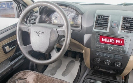 ЛуАЗ Patriot, 2013 год, 819 000 рублей, 12 фотография