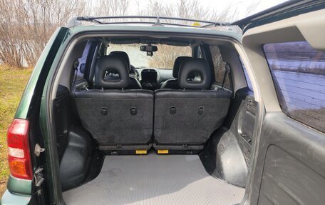 Toyota RAV4, 2005 год, 850 000 рублей, 3 фотография