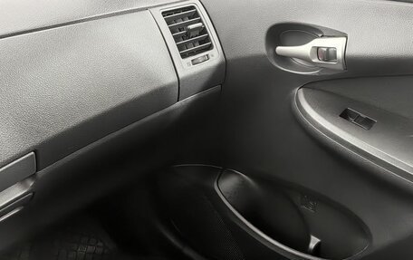 Toyota Corolla, 2011 год, 1 120 000 рублей, 14 фотография