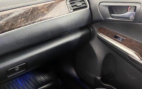 Toyota Camry, 2017 год, 2 110 000 рублей, 14 фотография