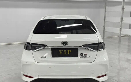 Toyota Corolla, 2023 год, 1 850 000 рублей, 4 фотография