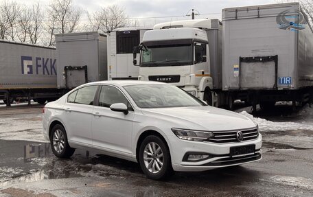 Volkswagen Passat B8 рестайлинг, 2021 год, 2 700 000 рублей, 3 фотография