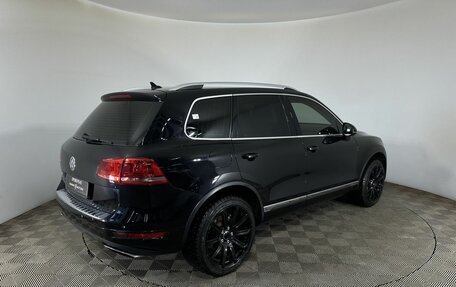 Volkswagen Touareg III, 2011 год, 1 450 000 рублей, 6 фотография