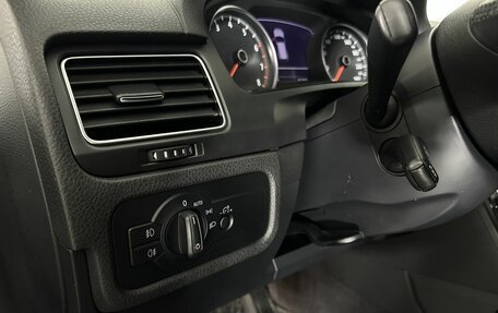 Volkswagen Touareg III, 2011 год, 1 450 000 рублей, 9 фотография