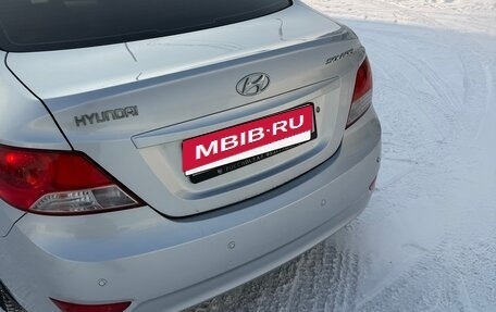 Hyundai Solaris II рестайлинг, 2011 год, 720 000 рублей, 4 фотография