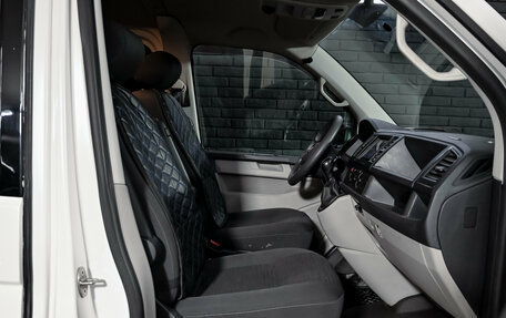 Volkswagen Caravelle T6 рестайлинг, 2020 год, 3 100 000 рублей, 11 фотография