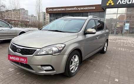 KIA cee'd I рестайлинг, 2010 год, 650 000 рублей, 3 фотография