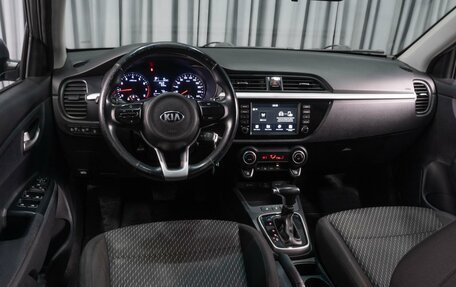 KIA Rio IV, 2017 год, 1 319 000 рублей, 6 фотография