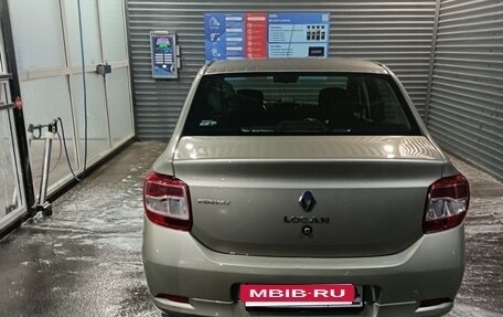 Renault Logan II, 2015 год, 620 000 рублей, 4 фотография