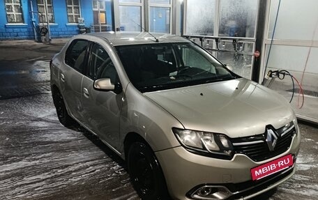 Renault Logan II, 2015 год, 620 000 рублей, 6 фотография