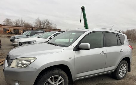 Toyota RAV4, 2006 год, 1 000 000 рублей, 4 фотография