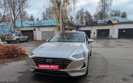 Hyundai Sonata VIII, 2021 год, 2 900 000 рублей, 1 фотография