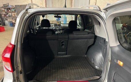 Toyota RAV4, 2006 год, 1 000 000 рублей, 10 фотография