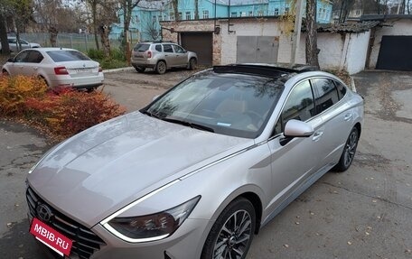 Hyundai Sonata VIII, 2021 год, 2 900 000 рублей, 5 фотография