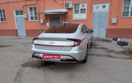 Hyundai Sonata VIII, 2021 год, 2 900 000 рублей, 3 фотография