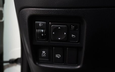 Nissan Juke II, 2012 год, 959 000 рублей, 12 фотография