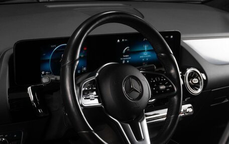 Mercedes-Benz GLA, 2021 год, 3 429 000 рублей, 17 фотография