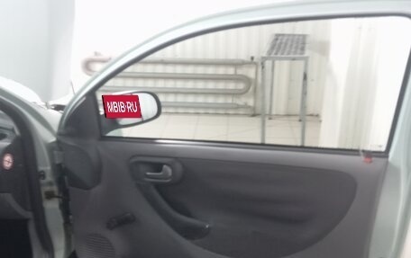 Opel Corsa C рестайлинг, 2000 год, 175 000 рублей, 16 фотография