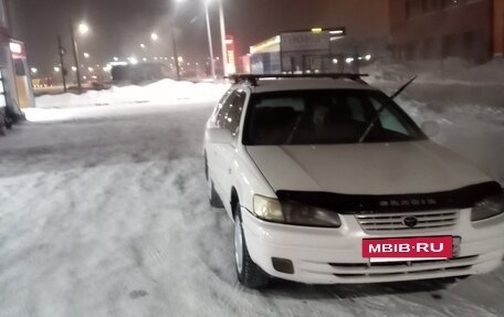 Toyota Camry, 1998 год, 450 000 рублей, 7 фотография