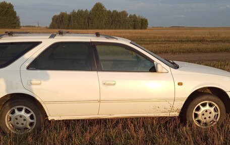 Toyota Camry, 1998 год, 450 000 рублей, 23 фотография