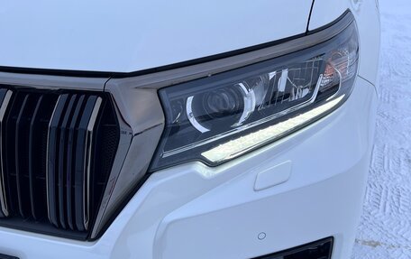 Toyota Land Cruiser Prado 150 рестайлинг 2, 2021 год, 8 100 000 рублей, 5 фотография