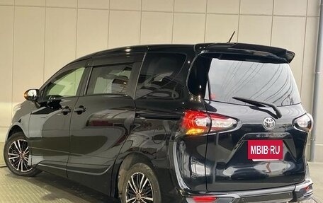 Toyota Sienta II, 2022 год, 1 420 000 рублей, 5 фотография