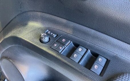 Toyota Sienta II, 2022 год, 1 420 000 рублей, 30 фотография