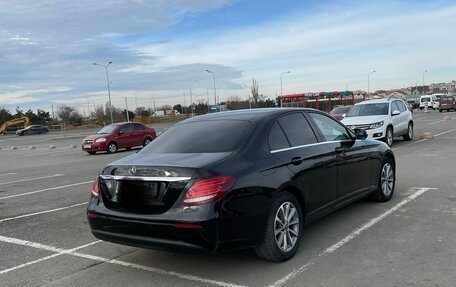 Mercedes-Benz E-Класс, 2017 год, 2 870 000 рублей, 4 фотография