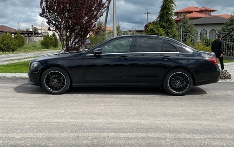 Mercedes-Benz E-Класс, 2017 год, 2 870 000 рублей, 5 фотография