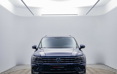 Volkswagen Tiguan II, 2017 год, 2 878 000 рублей, 2 фотография