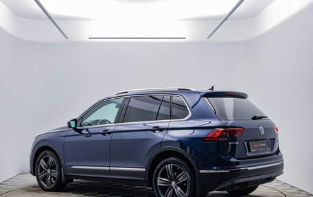 Volkswagen Tiguan II, 2017 год, 2 878 000 рублей, 7 фотография