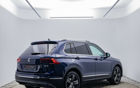 Volkswagen Tiguan II, 2017 год, 2 878 000 рублей, 5 фотография