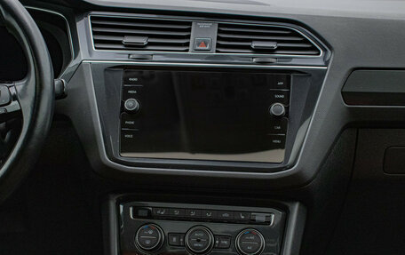 Volkswagen Tiguan II, 2017 год, 2 878 000 рублей, 15 фотография