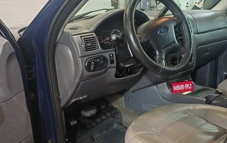 Ford Explorer III, 2003 год, 650 000 рублей, 4 фотография