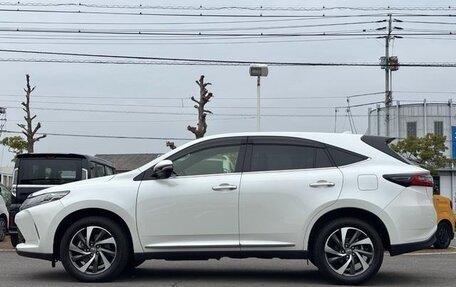 Toyota Harrier, 2018 год, 2 170 000 рублей, 10 фотография