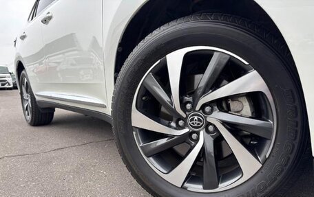 Toyota Harrier, 2018 год, 2 170 000 рублей, 14 фотография