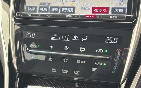 Toyota Harrier, 2018 год, 2 170 000 рублей, 26 фотография