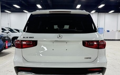 Mercedes-Benz GLB, 2021 год, 2 980 000 рублей, 3 фотография