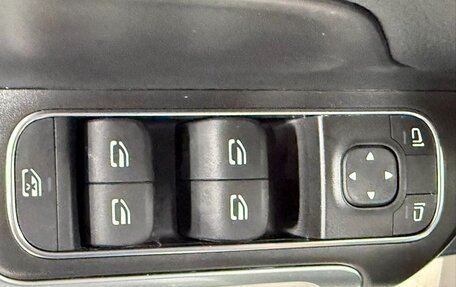 Mercedes-Benz GLB, 2021 год, 2 980 000 рублей, 20 фотография