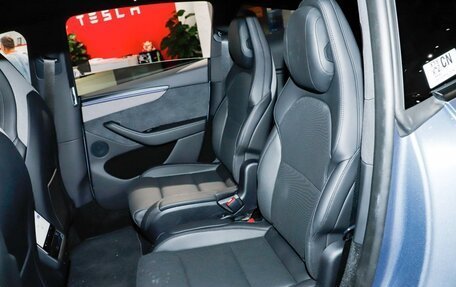 Tesla Model Y I, 2026 год, 9 011 000 рублей, 12 фотография