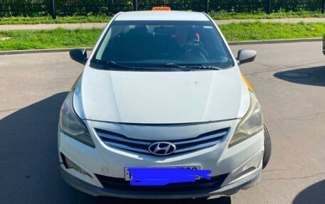 Hyundai Solaris II рестайлинг, 2016 год, 350 000 рублей, 1 фотография