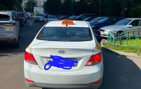 Hyundai Solaris II рестайлинг, 2016 год, 350 000 рублей, 2 фотография